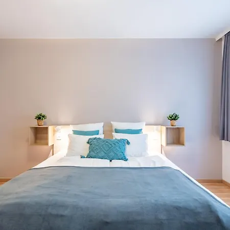 Prime - Bright 2 Bedroom Family Apartament *